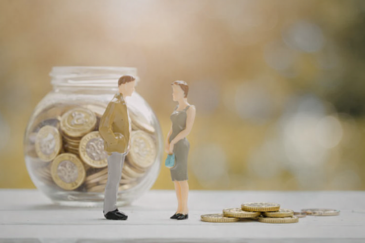 couple and coins